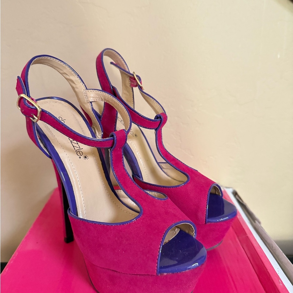 Shoe Dazzle Fuchsia and Purple Heels